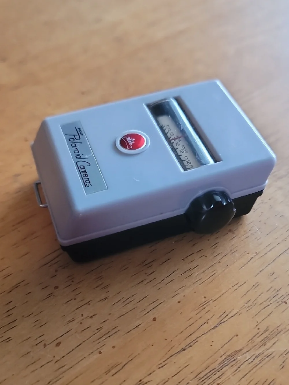 Vintage Walz exposure light meter designed for use with Polaroid cameras